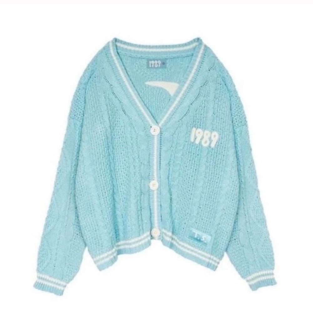 Limited Edition Taylor Swift 1989 Blue Cable Knit Cardigan with White Accents - Picture 6 of 6